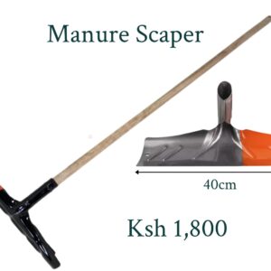 Manure scraper with 40cm metal blade and wooden handle for farm and livestock cleaning